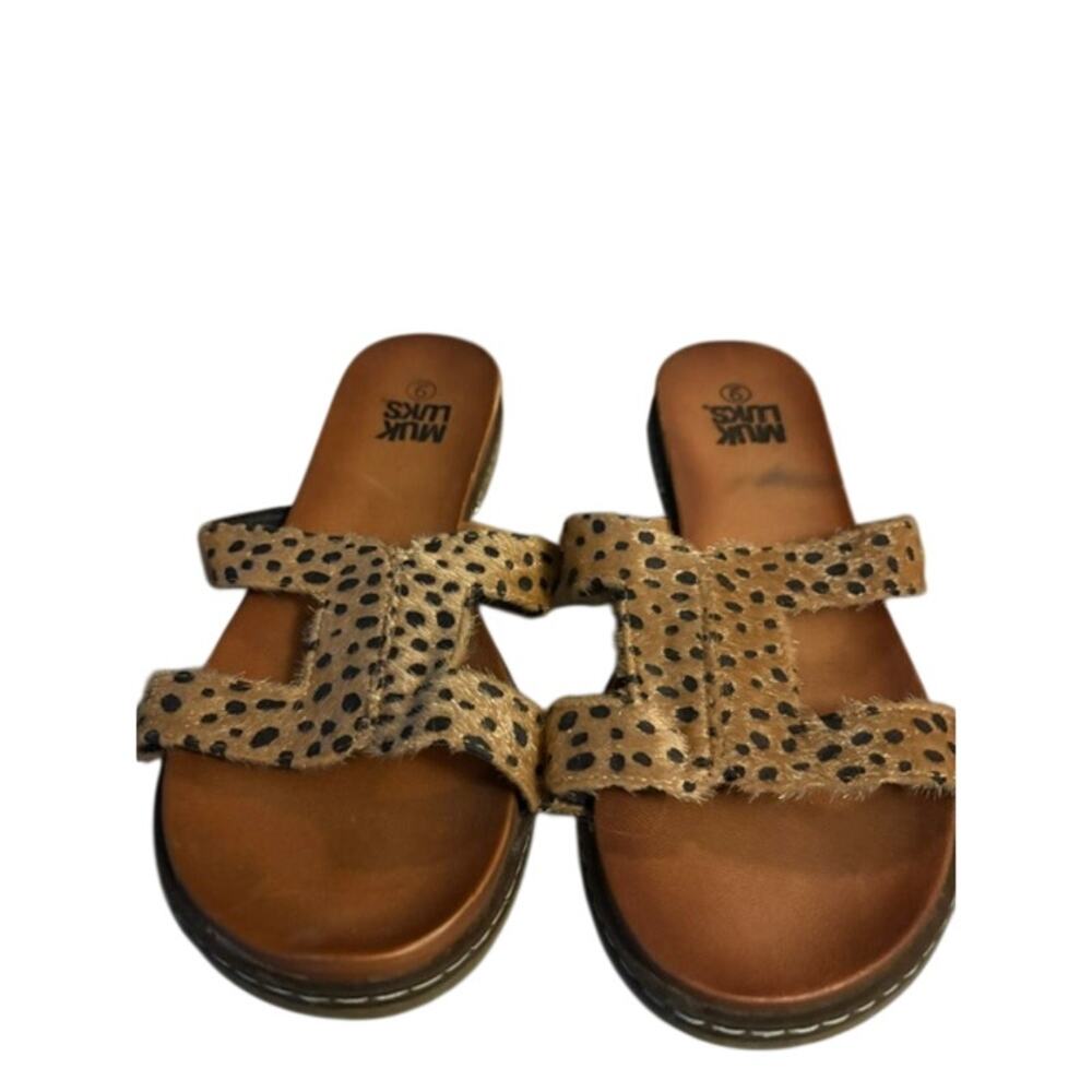 MUK LUKS Womens Leopard Print Faux Fur Slide Sandals Size 9 NWT